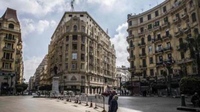 وزير الإسكان يستعرض مقترحات إدارة منطقة القاهرة الخديوية 