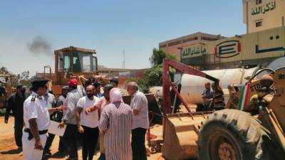 صور|| حملة لإزالة الإشغالات وضبط المخالفات في العاشرة من رمضان