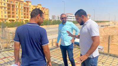 صور|| مسئولو الإسكان يتفقدون بناء 10 آلاف وحدة بـ "سكن لكل المصريين" في أكتوبر الجديدة