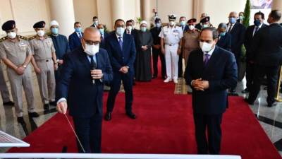 صور|| الرئيس السيسي يتابع الموقف التنفيذي لمدينة الفنون في العلمين الجديدة