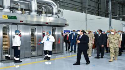 خبير اقتصادي: الصناعات الاستراتيجية تحظى باهتمام كبير من القيادة المصرية