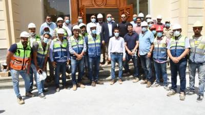 وزير الإسكان يتفقد أعمال التشطيبات بالحى السكني الخامس "جاردن سيتي الجديدة" بالعاصمة الإدارية الجديدة