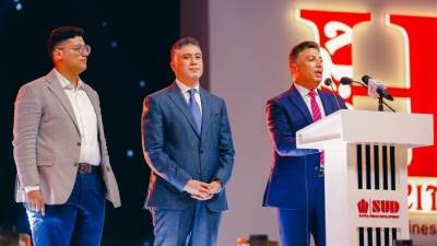 في احتفالية ضخمة .. «الصفوة للتطوير العمراني» تسلم المرحلة الأولى من كمبوند «هاي سيتي» العبور (صور وفيديو)