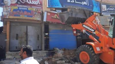 جهاز مدينة بدر يشن حملة مكبرة لإزالة الإشغالات والتعديات أمام المحال بالحي الأول  