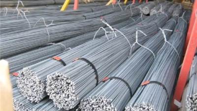 عضو بغرفة الجيزة التجارية يكشف عن كارثة بشأن حديد التسليح