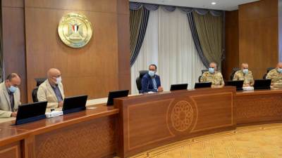 رئيس الوزراء: التوجيه بسرعة الانتهاء من الأعمال الخاصة بتسوية الطرق وتنسيق الميادين داخل العاصمة الإدارية الجديدة