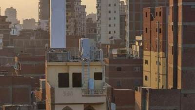 برج للـ"واي فاي "مجاني يثير الجدل.. وخبير أمن معلومات يكشف سره ويحذر المستخدمين بشدة