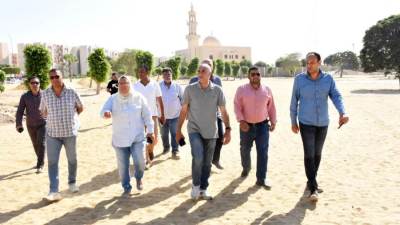 رئيس جهاز "القاهرة الجديدة" يتفقد أعمال التطوير الجارية بالمناطق المختلفة بالتجمع الثالث 