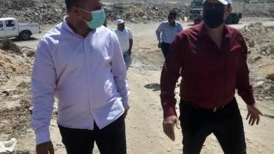 جهاز مدينة الشروق يُشارك في حملة لضبط معدات النقل المخالفة بعدة مناطق