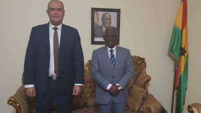 سفير غانا بمصر: نتطلع لتعزيز التعاون مع مصر وفتح سوق للمنتجات.. و"جيت زوون" العالمية تعمل على تحقيق ذلك