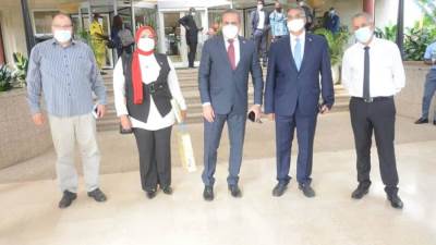 نائب وزير الإسكان يشيد بحجم أعمال شركة المقاولون العرب بدولة الكاميرون