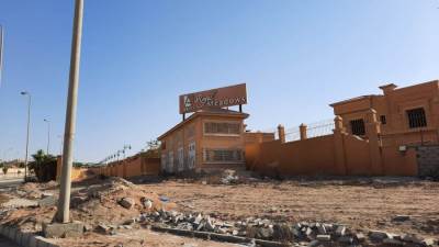 في كمبوند «رويال ميدوز».. شركة «أركو» ترفع شعار «الداخل مفقود»   (صور وفيديو)