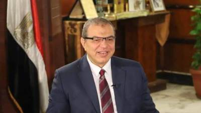 القوى العاملة : تعيين 3125 شاباً بينهم 80 من ذوى القدرات  وصرف 260 ألف جنيه للعمالة غير المنتظمة  بالجيزة