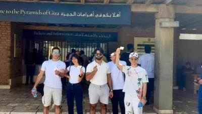 تشغيل ماكينات الدفع الإلكتروني لتذاكر دخول منطقة آثار أهرامات الجيزة