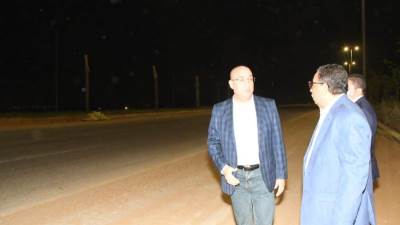 وزير الإسكان يوجه بعمل شركات المقاولات بالعاصمة الإدارية على مدار الـ24 ساعة