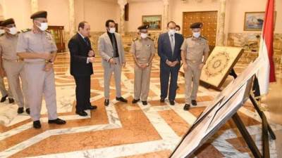 الرئيس يتابع تفاصيل "مدينة السيارات العالمية" بالعاصمة الجديدة و يوجه بتنفيذها على أعلى مستوى 