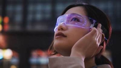 الواقع الافتراضي لن ينتشر بسرعة وسعر النظارة 20 ألف جنيه