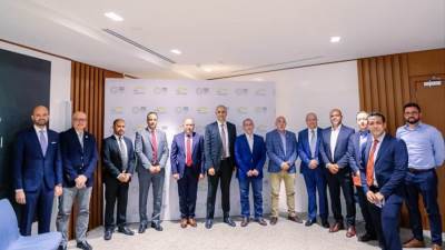 اقتصادية قناة السويس تعرض خطتها للخدمات البحرية في الموانئ التابعة 