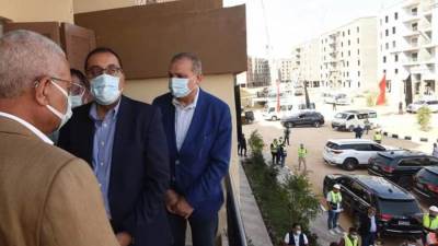 رئيس صندوق تطوير العشوائيات يتفقد مشروعات محافظة الفيوم 