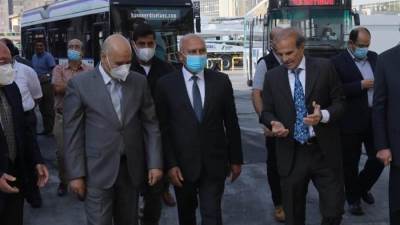 وزير النقل :حريصون على تقدیم خدمات نقل ممیزة  باستخدام أحدث الحافلات