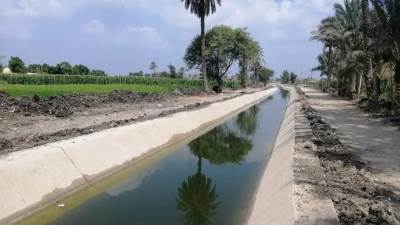 وزير الرى:  نواصل العمل على مدار الساعة لتنفيذ المشروع القومي لتأهيل الترع