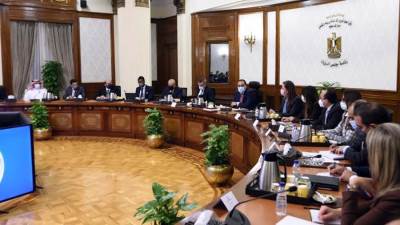 رئيس الوزراء يعقد لقاءً مع  المجموعة المالية هيرميس القابضة وممثلي ٢٨ مؤسسة مالية واستثمارية عالمية