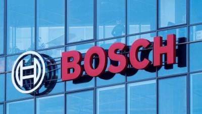 رئيس الوزراء يلتقي ممثلي شركة "بي اس اتش" للأجهزة المنزلية إحدى شركات "بوش الألمانية"