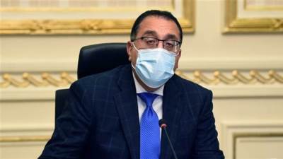  وقف الطيران المباشر مع جنوب إفريقيا.. وتشديد الإجراءات للقادمين من 7 دول