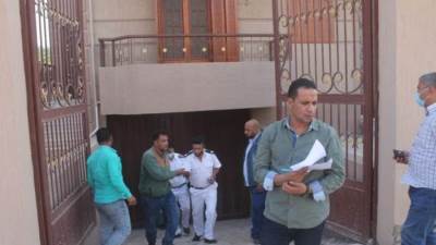 رئيس جهاز السادات :تنفيذ قرارات غلق وتشميع لـ 3 فيلات لمخالفة تغيير النشاط من سكني إلى تجاري