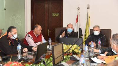 اجتماعات لقيادات الشركة القابضة  للمياه بالأسكندرية لمراجعة خطط التشغيل والصيانة