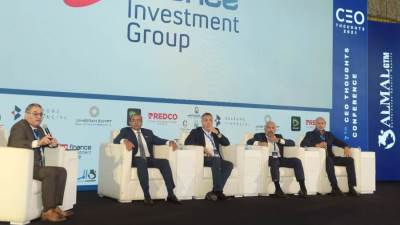 رئيس «اتصالات مصر»: مستمرون في ضخ مزيد من الاستثمارات لتحسين الخدمة