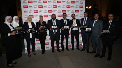 وزير الإسكان يهنىء شركة المقاولون العرب لحصد عدد من الجوائز الجديدة