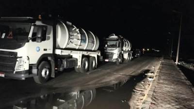 مياه البحر الأحمر تسحب تجمعات الأمطار من قرية ابورماد  وتواصل إعلان حالة الطوارئ