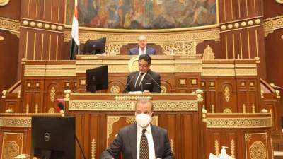 عاجل .. فرض رسوم جديدة على 19  خدمة حكومية تقدم للمواطنين لصالح رعاية المسنين