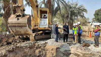 270 مليون جنيه لتنفيذ مشروعات مياه شرب وصرف صحى في اخميم وجرجا