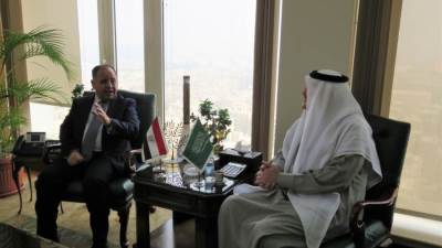 وزير المالية فى لقائه مع السفير السعودى بالقاهرة: حريصون على توفير بيئة محفزة وجاذبة للاستثمارات المحلية والأجنبية