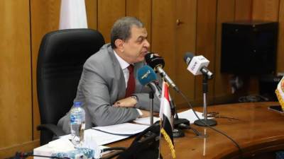 القوى العاملة: تعيين 656 شاباً وصرف 966 ألف جنيه للعمالة غير المنتظمة بالأقصر