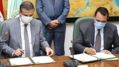 شركة تنمية الريف المصرى الجديد: تقديم قرض بقيمة 4.18 مليون جنيه لأول شركة من منتفعى مشروع الـ 1.5مليون فدان بمنطقة غرب المنيا