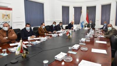 فى إطار توجيهات وزير الإسكان..  القابضة للمياه تتابع تنفيذ المبادرة الرئاسية «حياة كريمة»