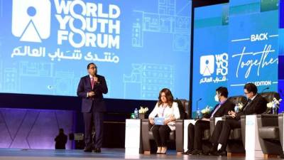 مدبولى: مصر تمتلك أكبر قدرات كهربائية من طاقتي الرياح والشمس في الشرق الأوسط