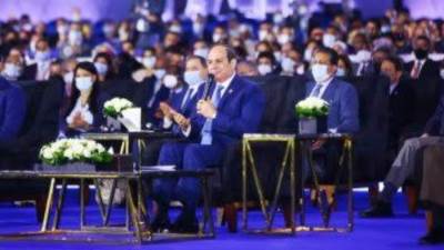 السيسي: مبادرة «حياة كريمة» تستهدف تغيير حياة 60 مليون مصري