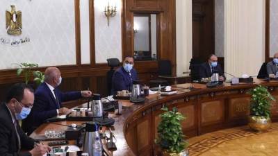 عقب حادث سقوط سيارة فى النيل.. مدبولي: قررنا إنشاء كوبري في منشأة القناطر 