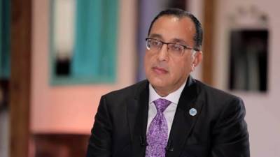 رئيس الوزراء: الشقة تكلف الدولة نصف مليون جنيه.. وتتيحها للشباب بـ« 300 ألف»