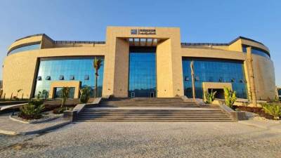 «جامعة الجلالة».. قلعة تعليمية مُضيئة بمواصفات «الجيل الرابع»