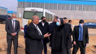 قبل شهر من استلامها.. «جامع» في قلب «مدينة الجلود»