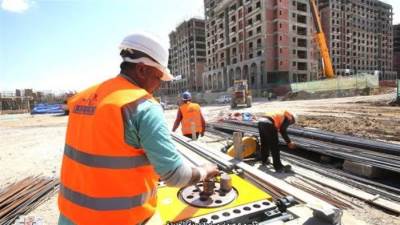 «الجزار» يفتح ملف الإنشاءات بـ«صواري»: إسكان متنوع وخدمات استثمارية