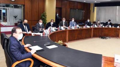 «الملا»: توصيل الغاز الطبيعي لـ13 مليون وحدة سكنية بالمحافظات
