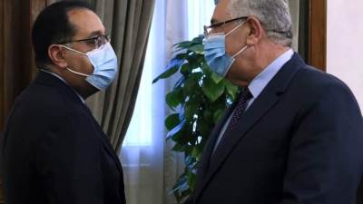 رئيس الوزراء يصعد الحرب على «مغتصبي الأراضي الزراعية».. قرارات جديدة رادعة