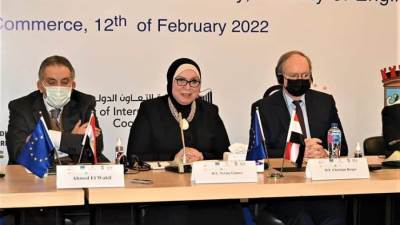 انطلاقاً من الإسكندرية.. أول سوق للخضراوات والفواكه بـ«الطاقة الشمسية»