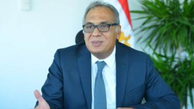 نائب وزير الاتصالات: نستهدف المساهمة في الاقتصاد لأكثر من 10%   